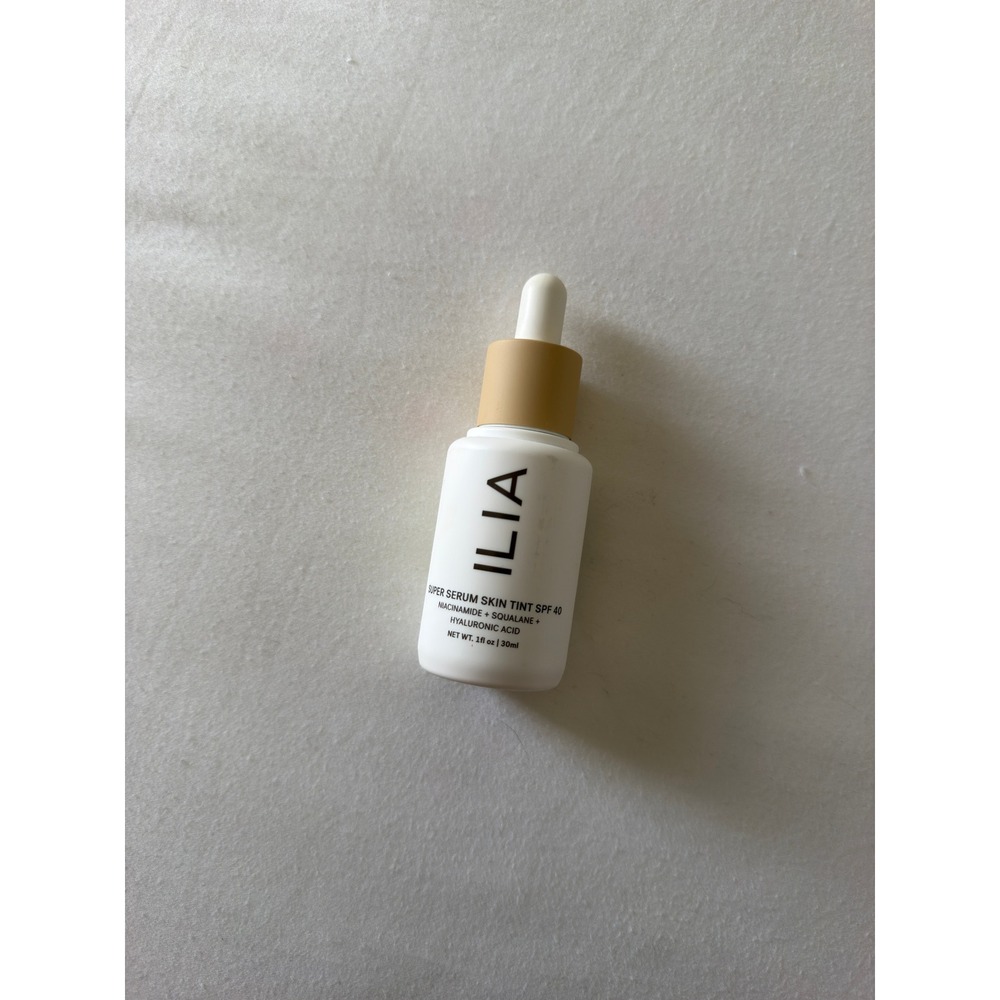 ILIA Super Serum Skin Tint SPF 40 ST2.5 Sombrio 1oz 30ml Sunscreen Niacinamide